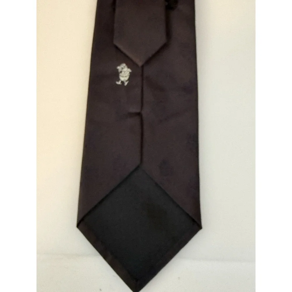 Yi Tang Silk Necktie Brown Logo Duck Through Out Hand Made Vintage 3.5